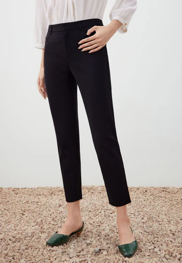 กางเกงขายาวสำหรับผู้หญิง Skinny Shape สี Black